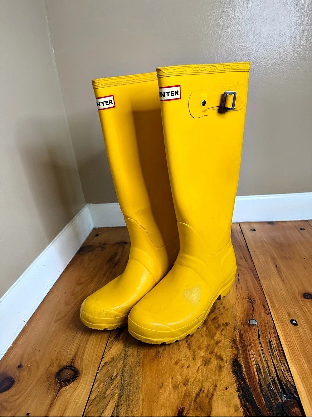 Hunter Original Tall Yellow US 6